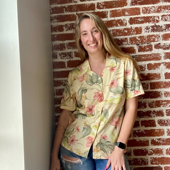 Alfred Dunner Tops - Alfred Dunner Hawaiian button down